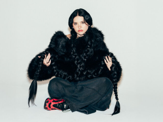 Lauren Spencer Smith | Island Skies & Global Stages